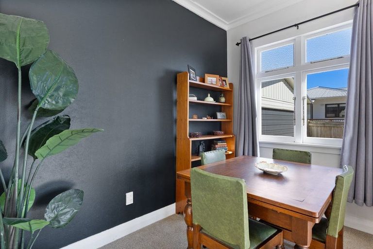 Photo of property in 3a Tupoki Street, Glen Avon, New Plymouth, 4312