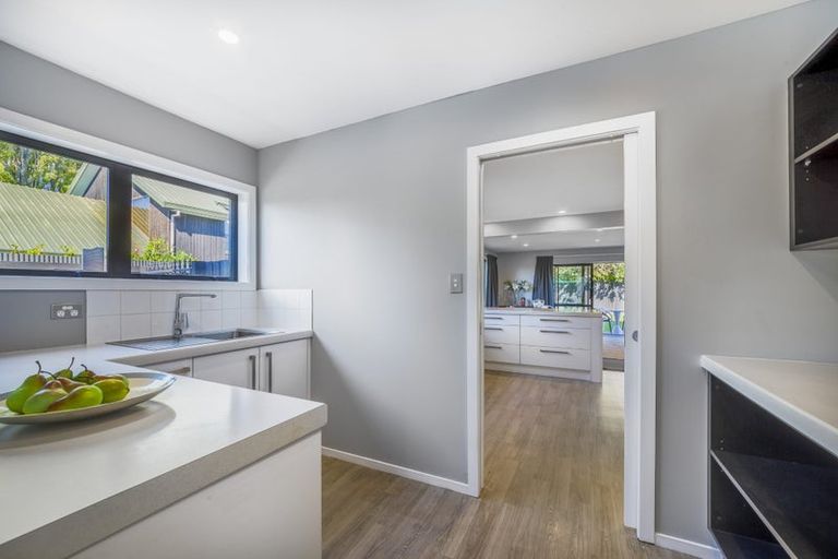 Photo of property in 17 Sayers Crescent, Ilam, Christchurch, 8041