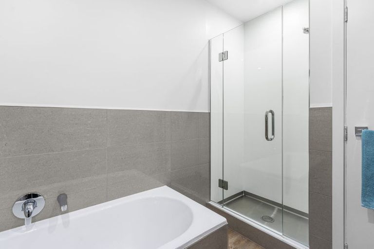 Photo of property in 10 Woodford Terrace, Ilam, Christchurch, 8053