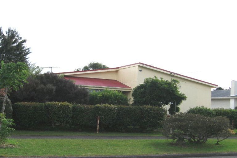 Photo of property in 13 Arney Road, Ranui, Auckland, 0612