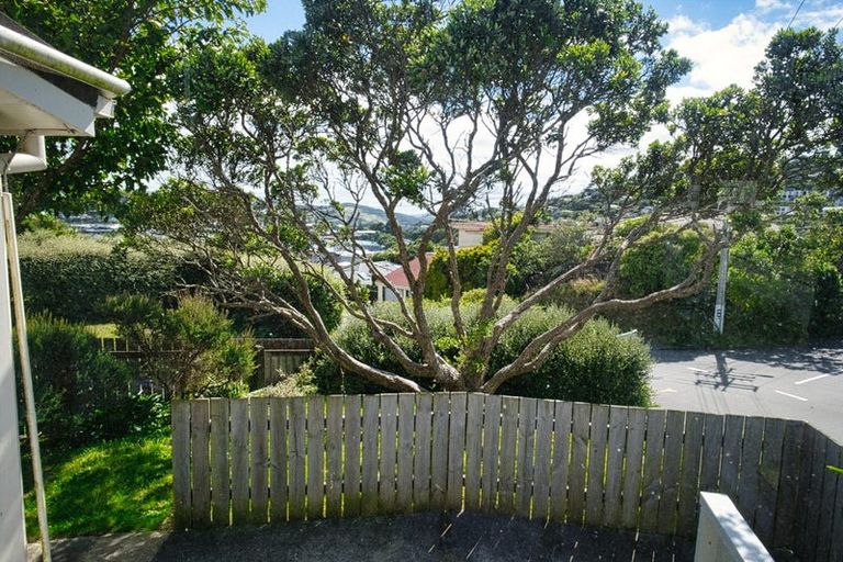 Photo of property in 22 Tarawera Road, Johnsonville, Wellington, 6037