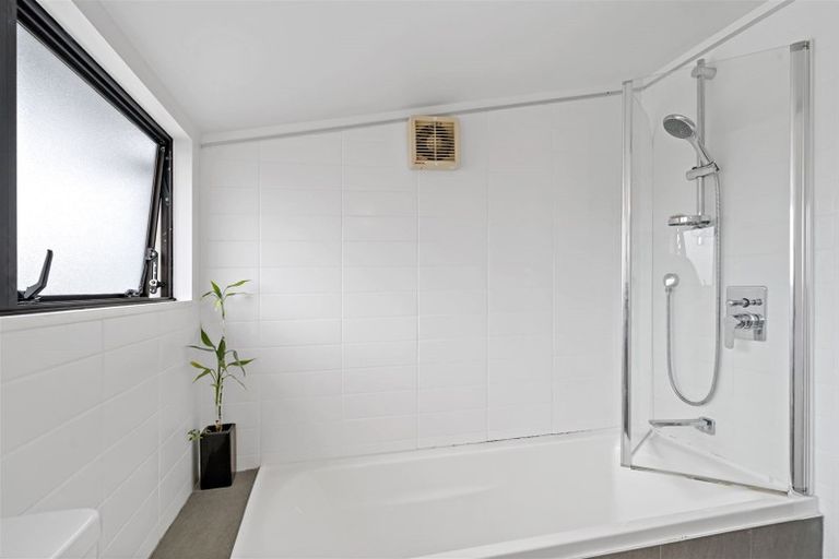 Photo of property in 1/20 Lomond Street, Takapuna, Auckland, 0622