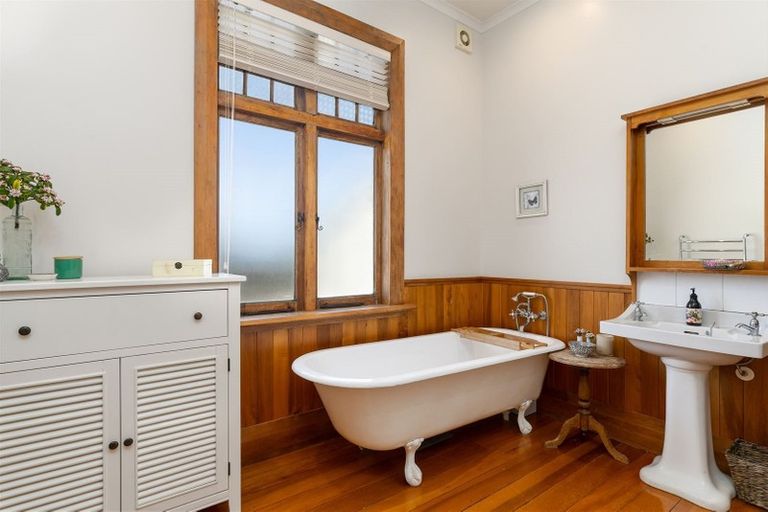 Photo of property in 71 Essex Street, Masterton, 5810