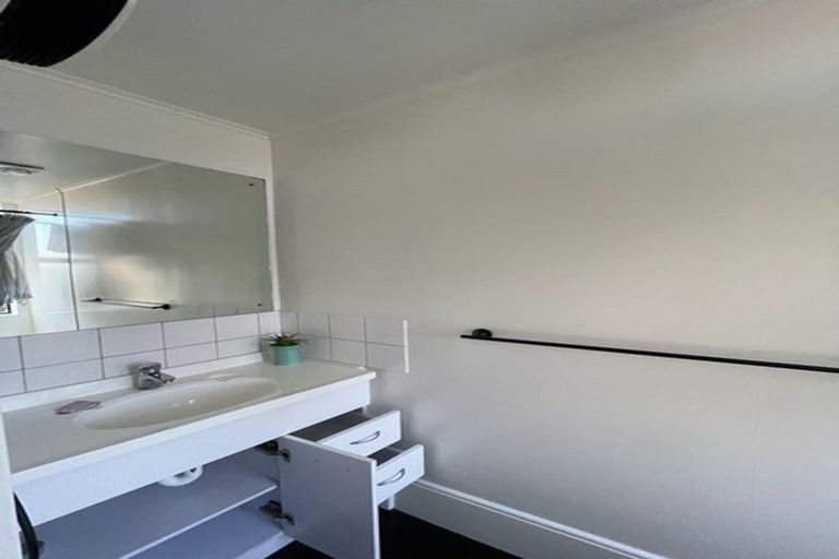 Photo of property in 61 Brynley Street, Hornby, Christchurch, 8042