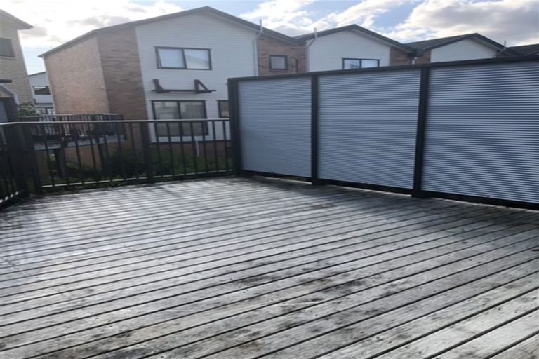 Photo of property in St Claire Village, 206/172 Mcleod Road, Te Atatu South, Auckland, 0610