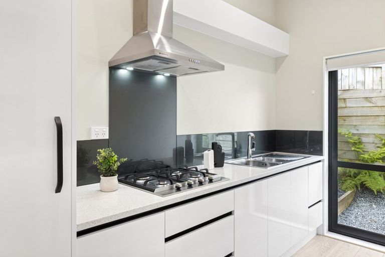 Photo of property in 142 Lisle Farm Drive, Pukekohe, 2120
