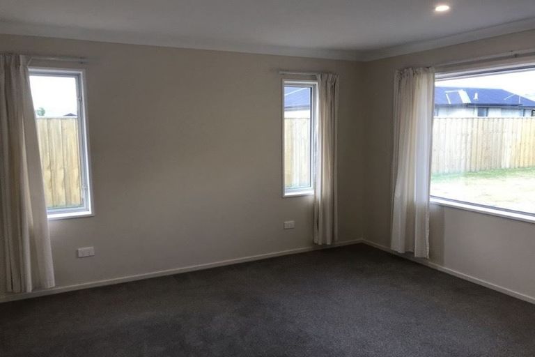 Photo of property in 16 Mclenaghan Road, Rolleston, 7614