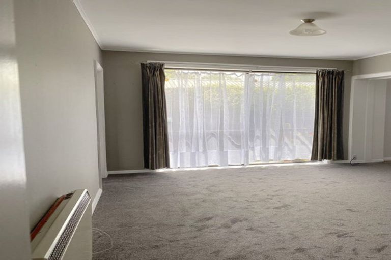 Photo of property in 34 Attlee Crescent, Bryndwr, Christchurch, 8053