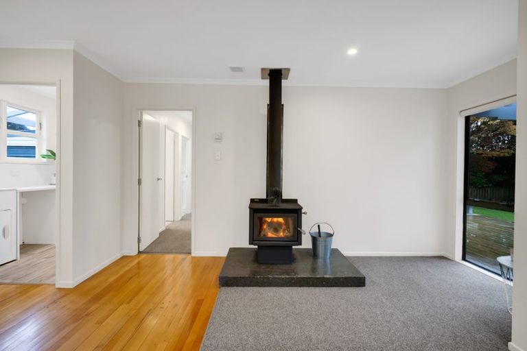 Photo of property in 352 Manutahi Road, Lepperton, New Plymouth, 4373