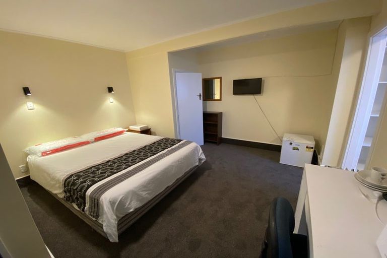 Photo of property in Carillion/the Knoll, 33 Thompson Street, Mount Cook, Wellington, 6011