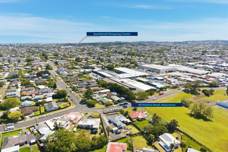 Photo of property in 69 Holmes Road, Manurewa, Auckland, 2102