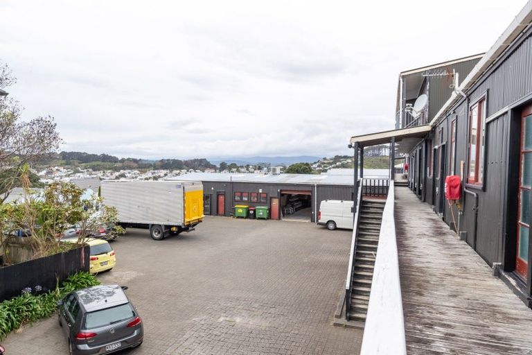 Photo of property in 2/369 Adelaide Road, Newtown, Wellington, 6021