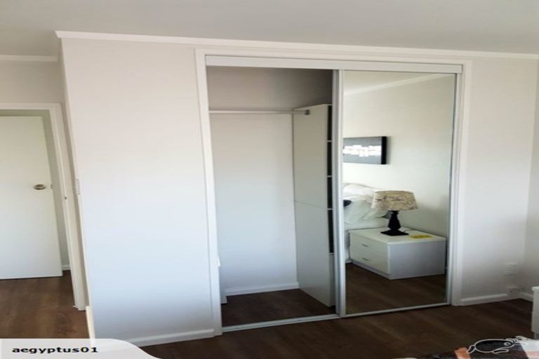 Photo of property in 4/27 Nikau Street, New Lynn, Auckland, 0600