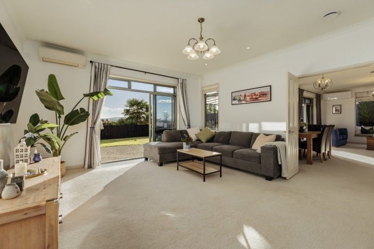 Photo of property in 43 Albero Drive, Ohauiti, Tauranga, 3112