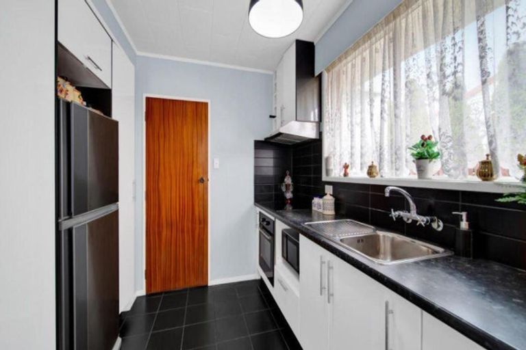 Photo of property in 162 Omata Road, Blagdon, New Plymouth, 4310