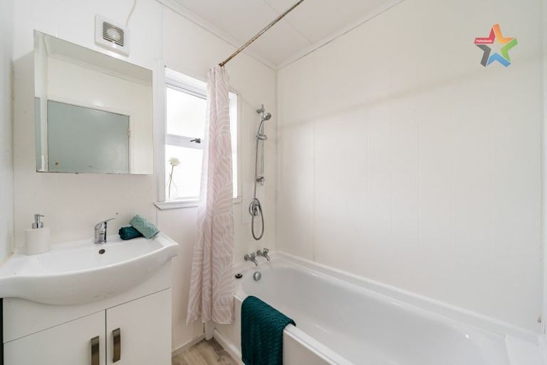 Photo of property in 29 Nelson Crescent, Wainuiomata, Lower Hutt, 5014