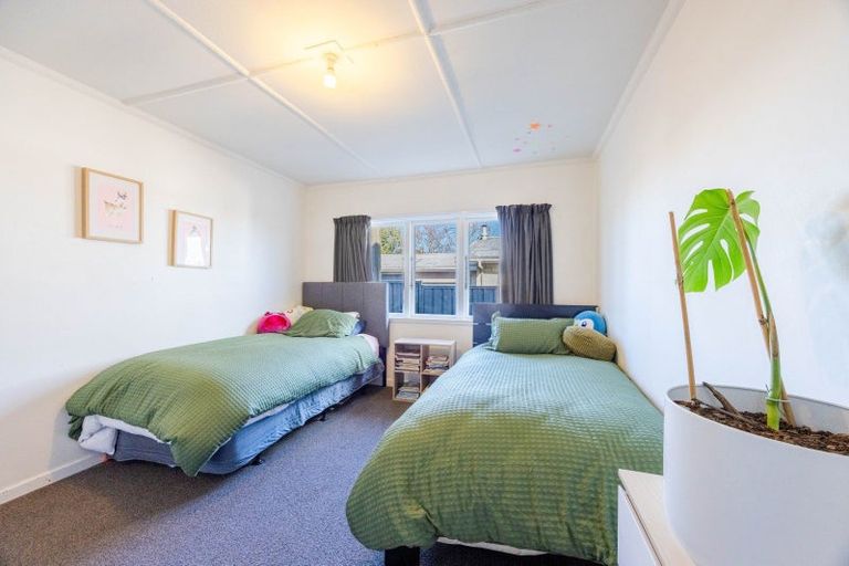 Photo of property in 68 Racecourse Road, Waipukurau, 4200