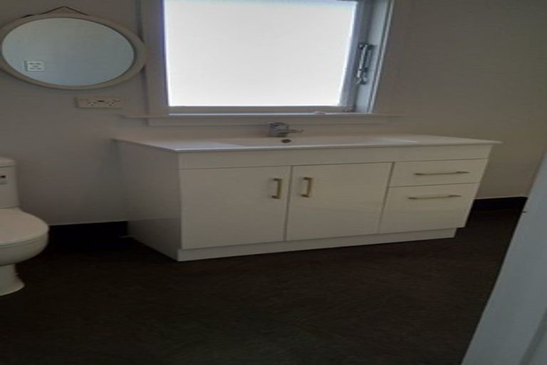 Photo of property in 38 Pembroke Street, Avondale, Christchurch, 8061