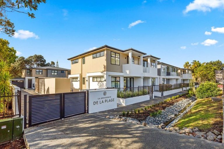 Photo of property in 8/447 Hibiscus Coast Highway, Orewa, 0931