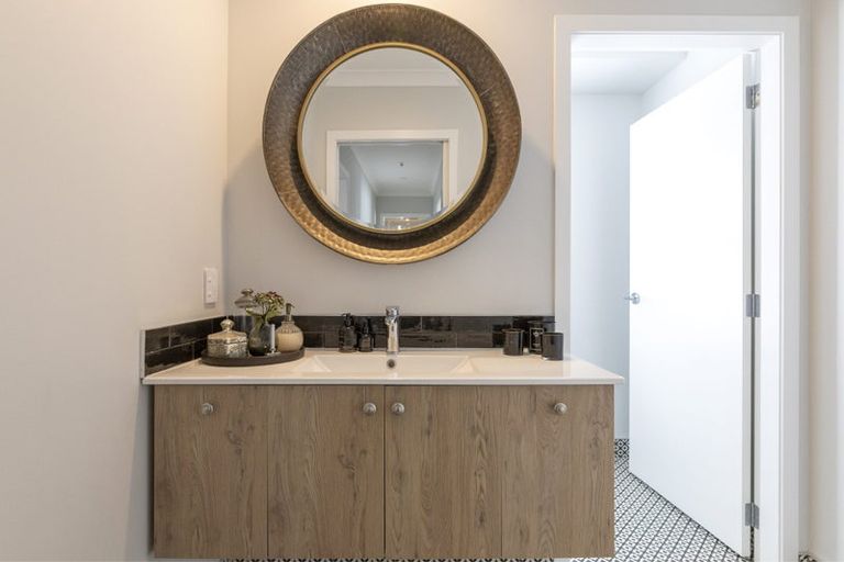 Photo of property in 3 Kohuhu Place, Motuoapa, 3382