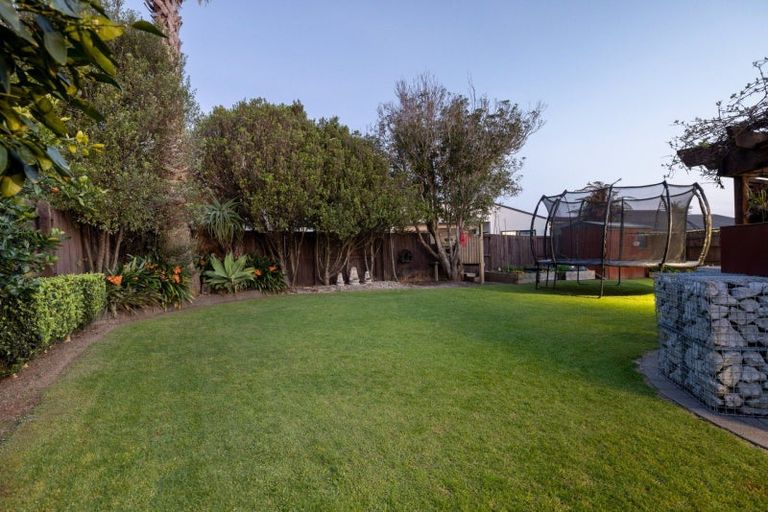 Photo of property in 125 Russley Drive, Mount Maunganui, 3116