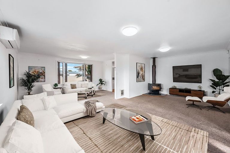 Photo of property in 42 Alamein Crescent, Onekawa, Napier, 4110