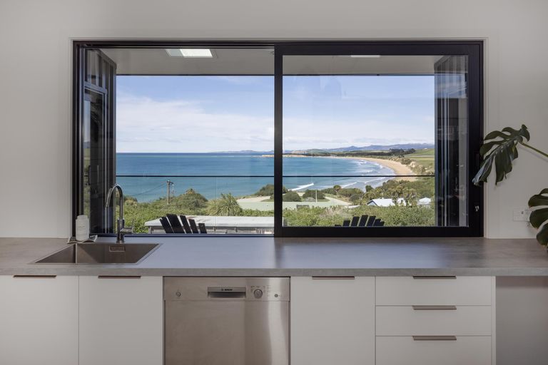 Photo of property in 30 Chambers Street, Kakanui, Oamaru, 9495