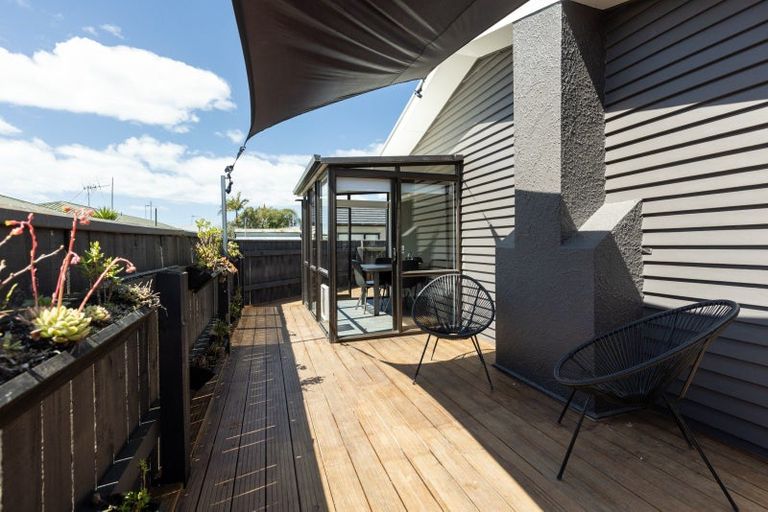 Photo of property in 86a King Street, Taradale, Napier, 4112