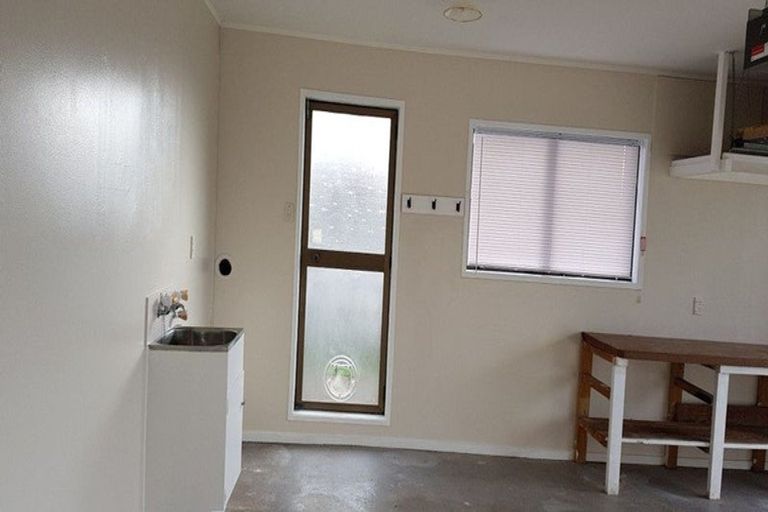 Photo of property in 10 Argyle Place, Highlands Park, New Plymouth, 4312
