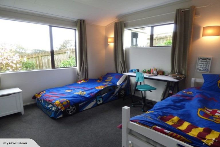 Photo of property in 9 Hobart Drive, Spotswood, New Plymouth, 4310