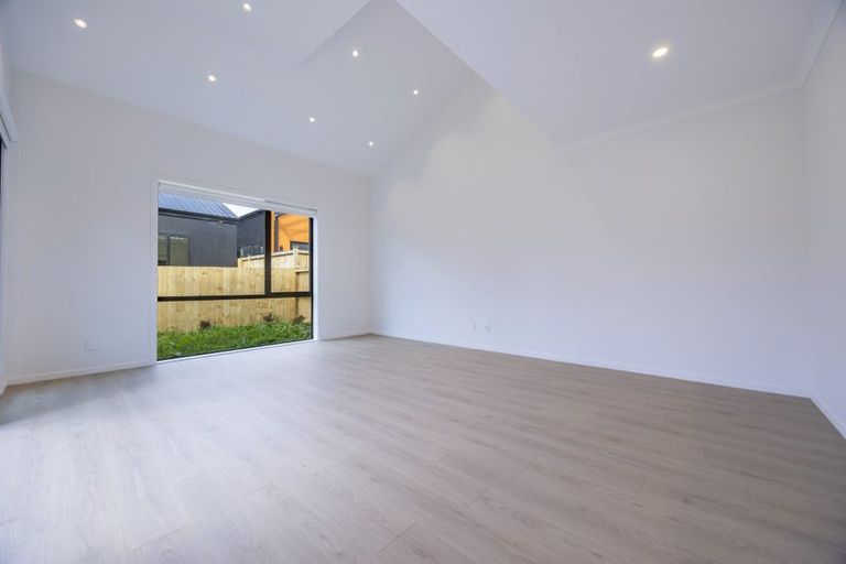 Photo of property in 13 Murray Grey Lane, Karaka, 2580