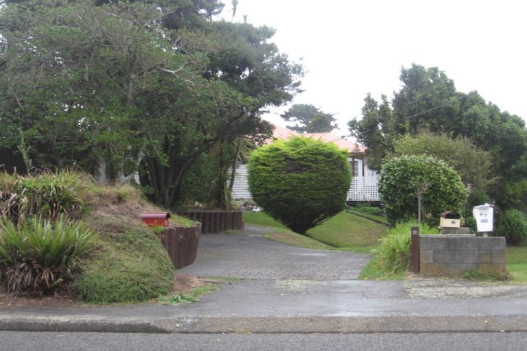 Photo of property in 93 Matatua Road, Raumati Beach, Paraparaumu, 5032