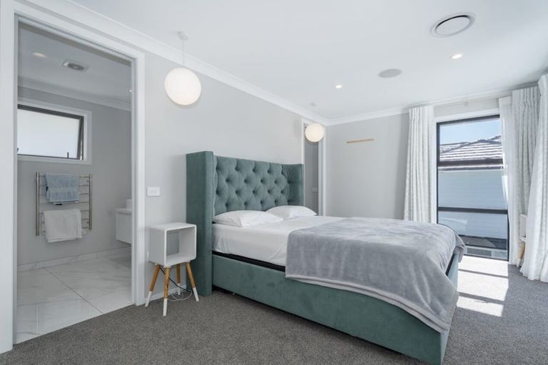 Photo of property in 14 Atherton Terrace, Churton Park, Wellington, 6037