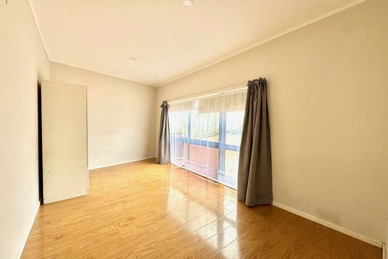 Photo of property in 38 Buller Crescent, Manurewa, Auckland, 2102