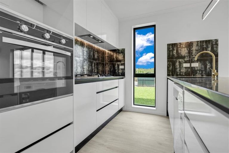 Photo of property in 7 Waikaha Street, Pokeno, 2472