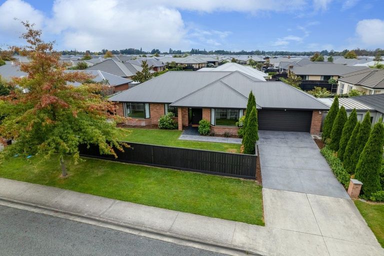 Photo of property in 22 Kotare Avenue, Rangiora, 7400