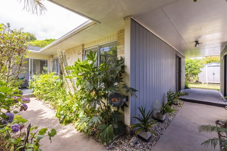 Photo of property in 29b Kanawa Street, Waikanae, 5036