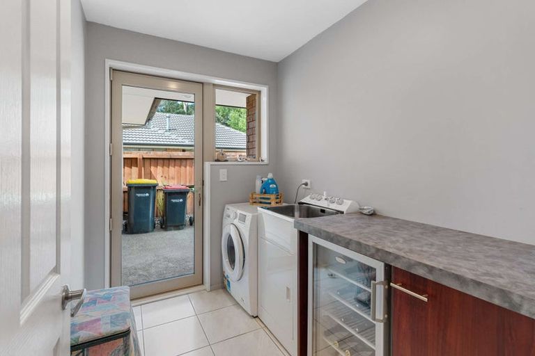 Photo of property in 15 Mataroa Place, Parklands, Christchurch, 8083