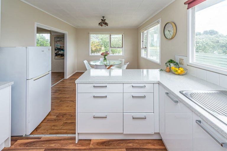 Photo of property in 25 Carson Street, Castlecliff, Whanganui, 4501