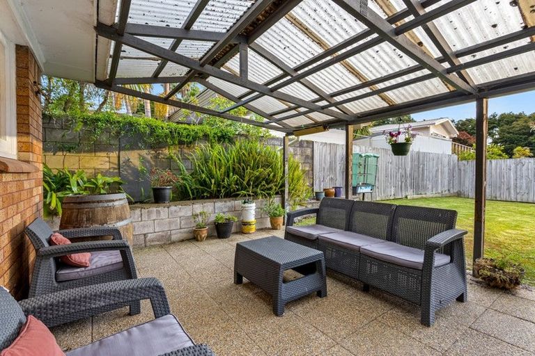 Photo of property in 19 Lawrence Crescent, Hillpark, Auckland, 2102