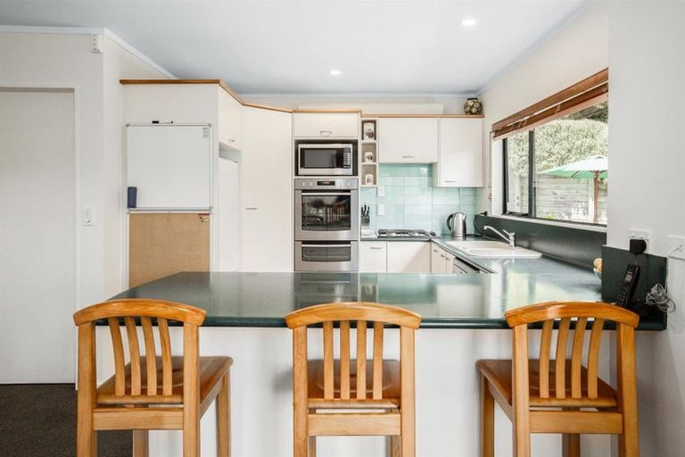 Photo of property in 42 James Cook Drive, Whitby, Porirua, 5024