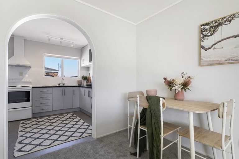 Photo of property in 3/16 Helms Place, Manurewa, Auckland, 2102