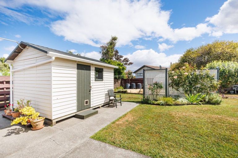 Photo of property in 28 Kennedy Avenue, Feilding, 4702