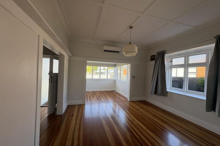 Photo of property in 1 Casey Avenue, Fairfield, Hamilton, 3214