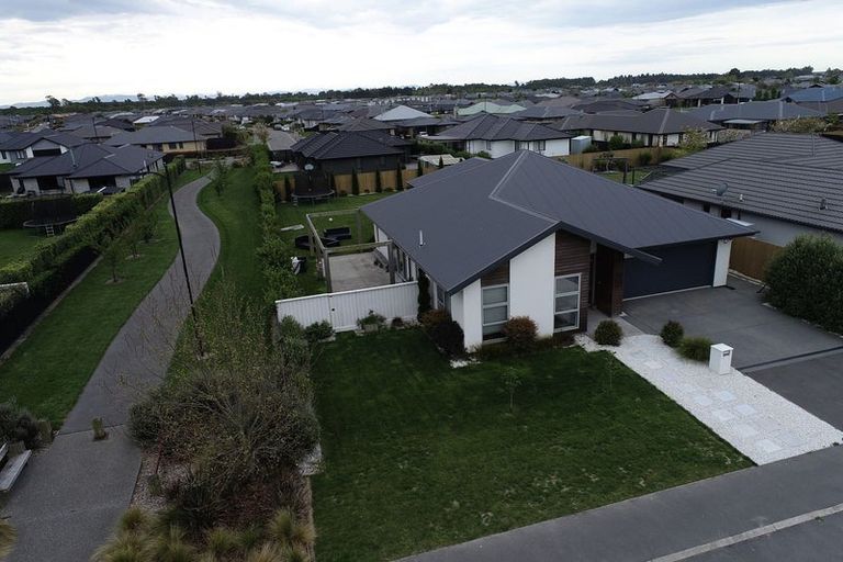 Photo of property in 24 Burnham School Road, Rolleston, 7614