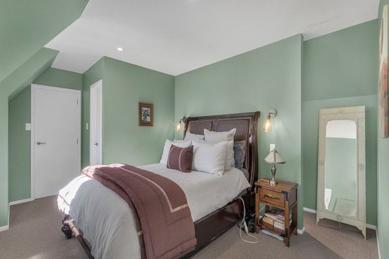 Photo of property in 2 Powells Road, Oxford, 7430