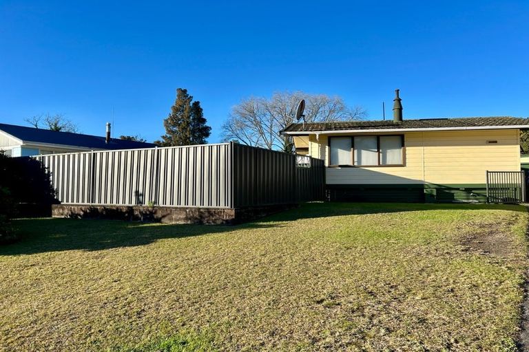 Photo of property in 21 Blundell Avenue, Kawerau, 3127