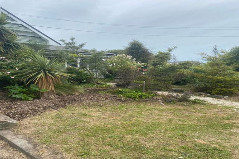 Photo of property in 35 Beckford Road, Saint Martins, Christchurch, 8022