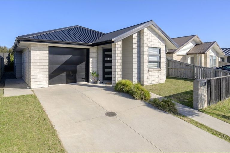 Photo of property in 62 Union Drive, Papamoa, 3118