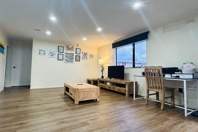 Photo of property in 12b Greenhaven Avenue, Opaheke, Papakura, 2113